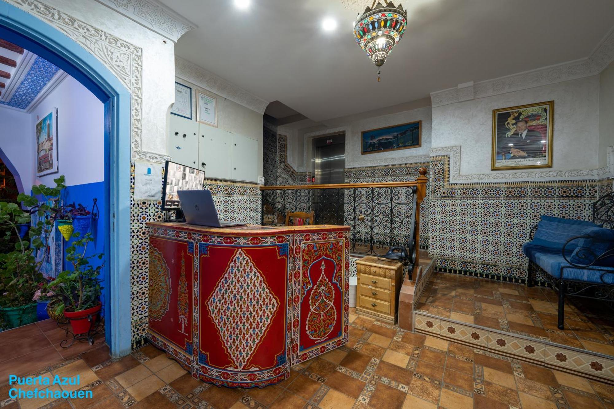 Bed and Breakfast Puerta Azul Шефшауэн Экстерьер фото