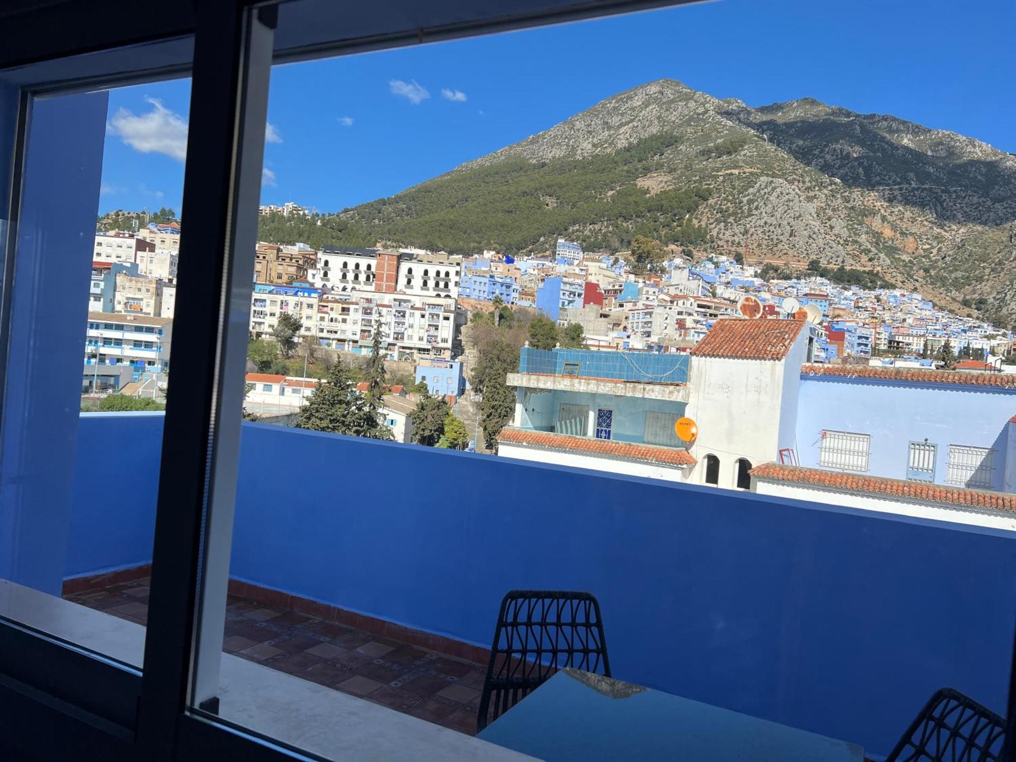 Bed and Breakfast Puerta Azul Шефшауэн Экстерьер фото